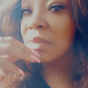 Meet your Posher, Dedra